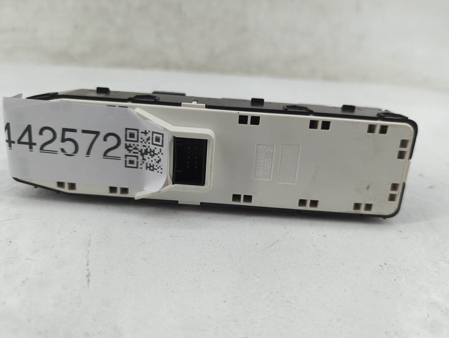2024 Hyundai Kona Master Power Window Switch Replacement Driver Side Left P/N:299253648 Fits OEM Used Auto Parts - Oemusedau