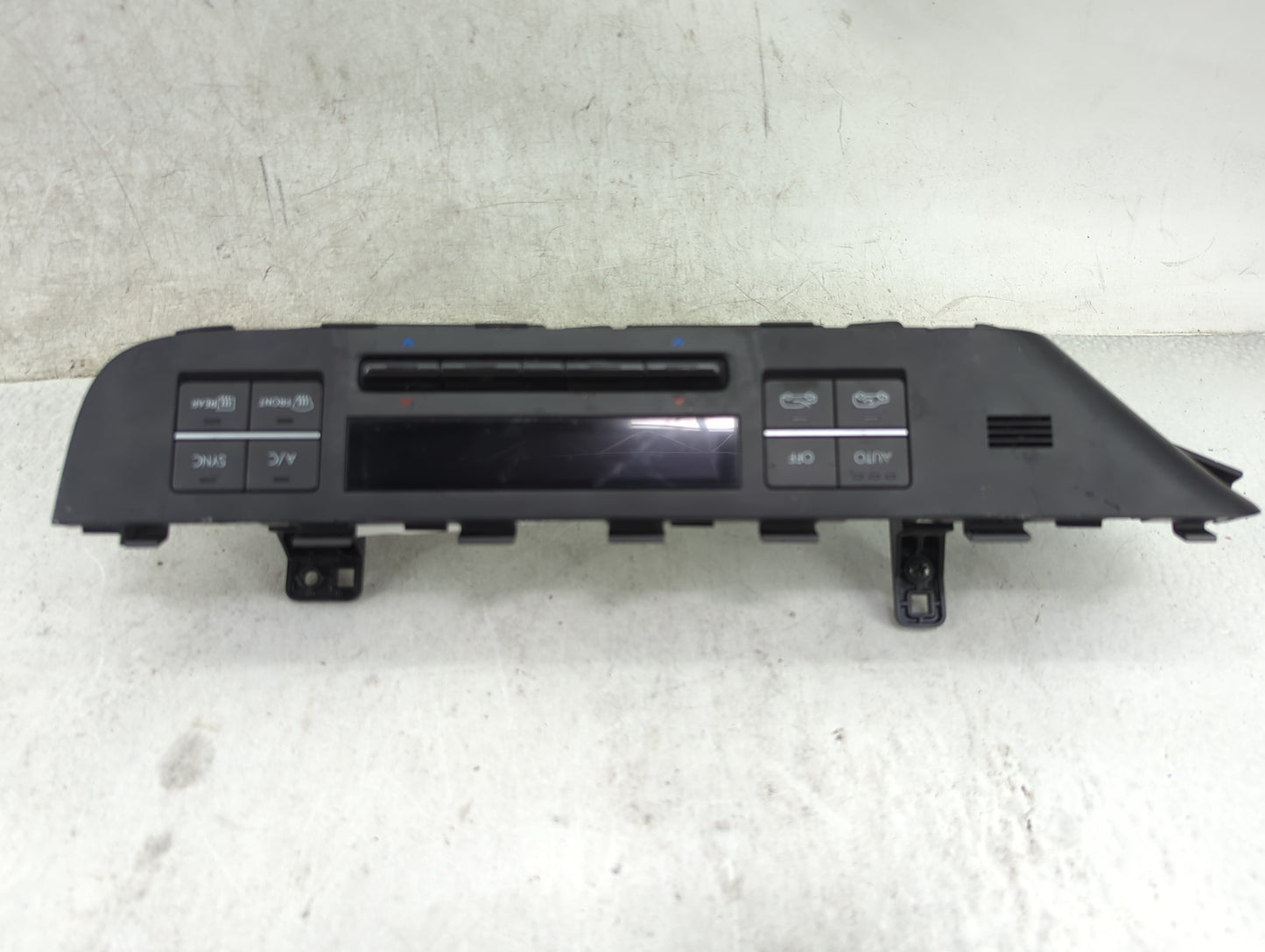 2024 Hyundai Kona Climate Control Module Temperature AC/Heater Replacement P/N:97250-BE430 Fits OEM Used Auto Parts - Oemuse