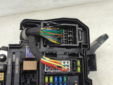 2024 Hyundai Kona Fusebox Fuse Box Panel Relay Module P/N:919AF-BE100 18981-09010, 18980-10110, 18980-10100, 39160-37110 Fits OEM Used Auto Parts