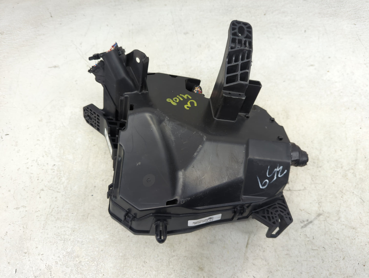 2024 Hyundai Kona Fusebox Fuse Box Panel Relay Module P/N:919AF-BE100 18981-09010, 18980-10110, 18980-10100, 39160-37110 Fit