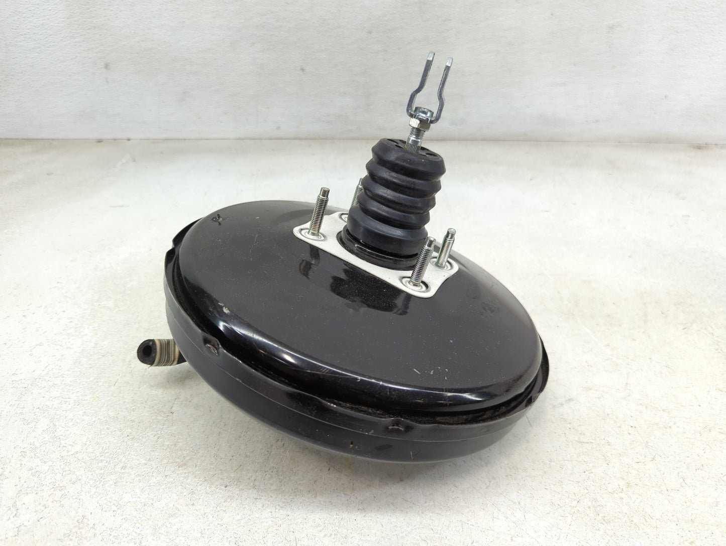 2024 Hyundai Kona Power Brake Booster Oem 1450669 - Oemusedautoparts1.com