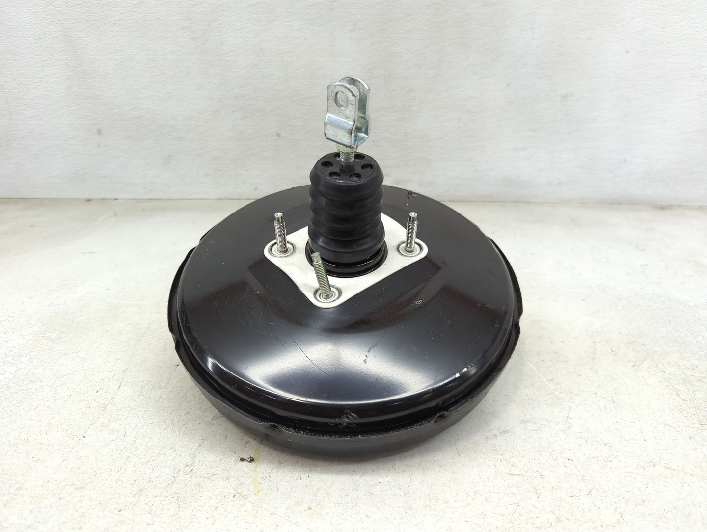 2024 Hyundai Kona Power Brake Booster Oem 1450669 - Oemusedautoparts1.com