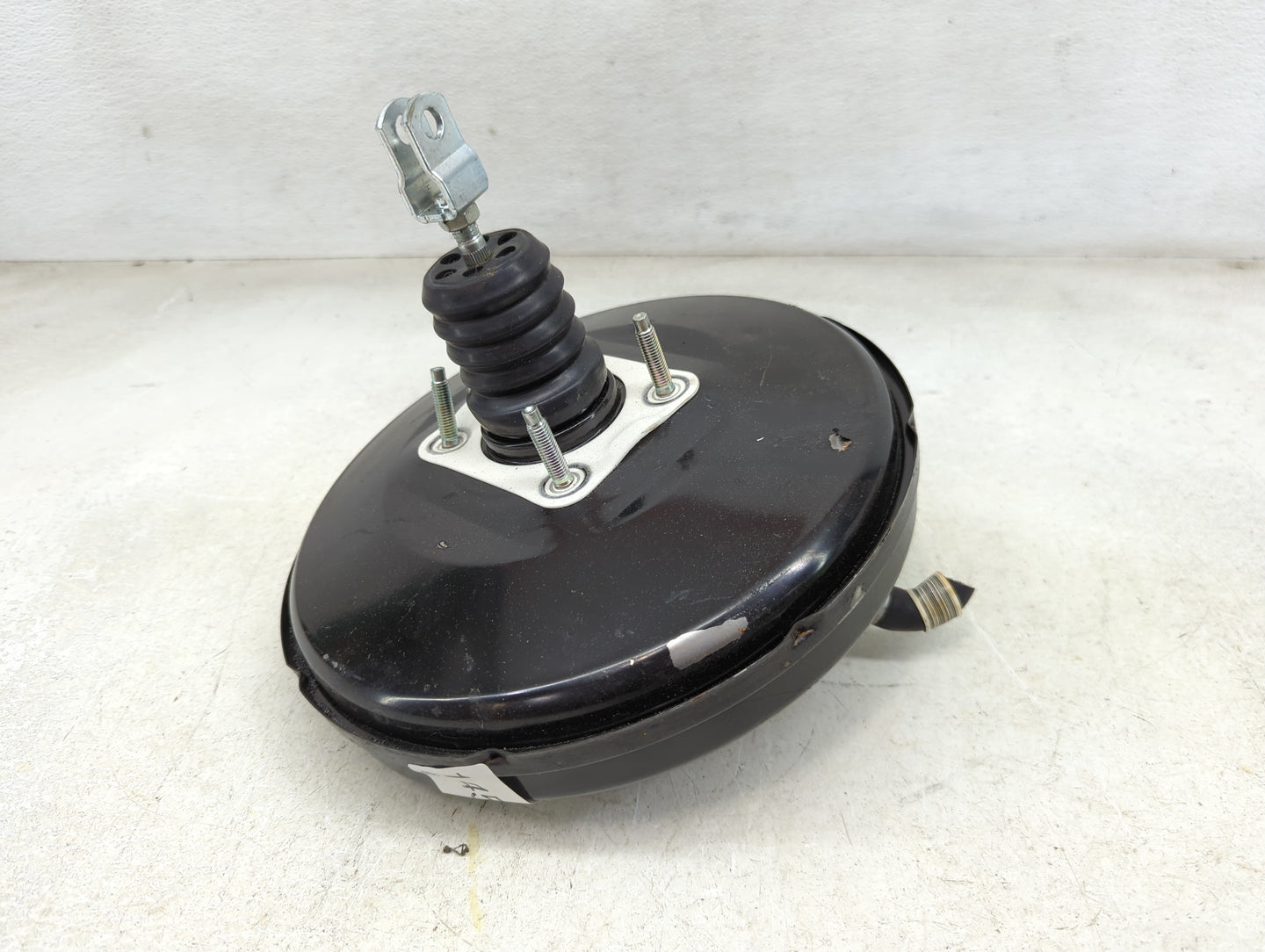 2024 Hyundai Kona Power Brake Booster Oem 1450669 - Oemusedautoparts1.com