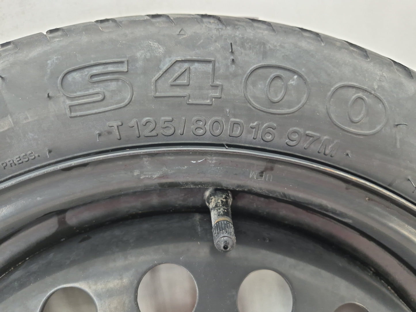 2018-2022 Hyundai Kona Spare Donut Tire Wheel Rim Oem 1462472 - Oemusedautoparts1.com
