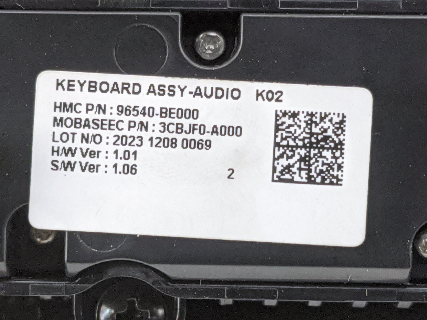 2024 Hyundai Kona Radio Control Panel Black - Oemusedautoparts1.com