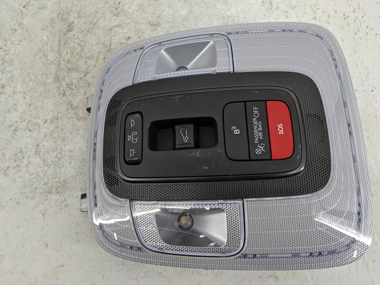 2024 Hyundai Kona Overhead Console W/rear Climate Control - Oemusedautoparts1.com