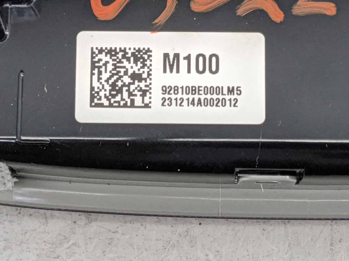 2024 Hyundai Kona Overhead Console W/rear Climate Control - Oemusedautoparts1.com