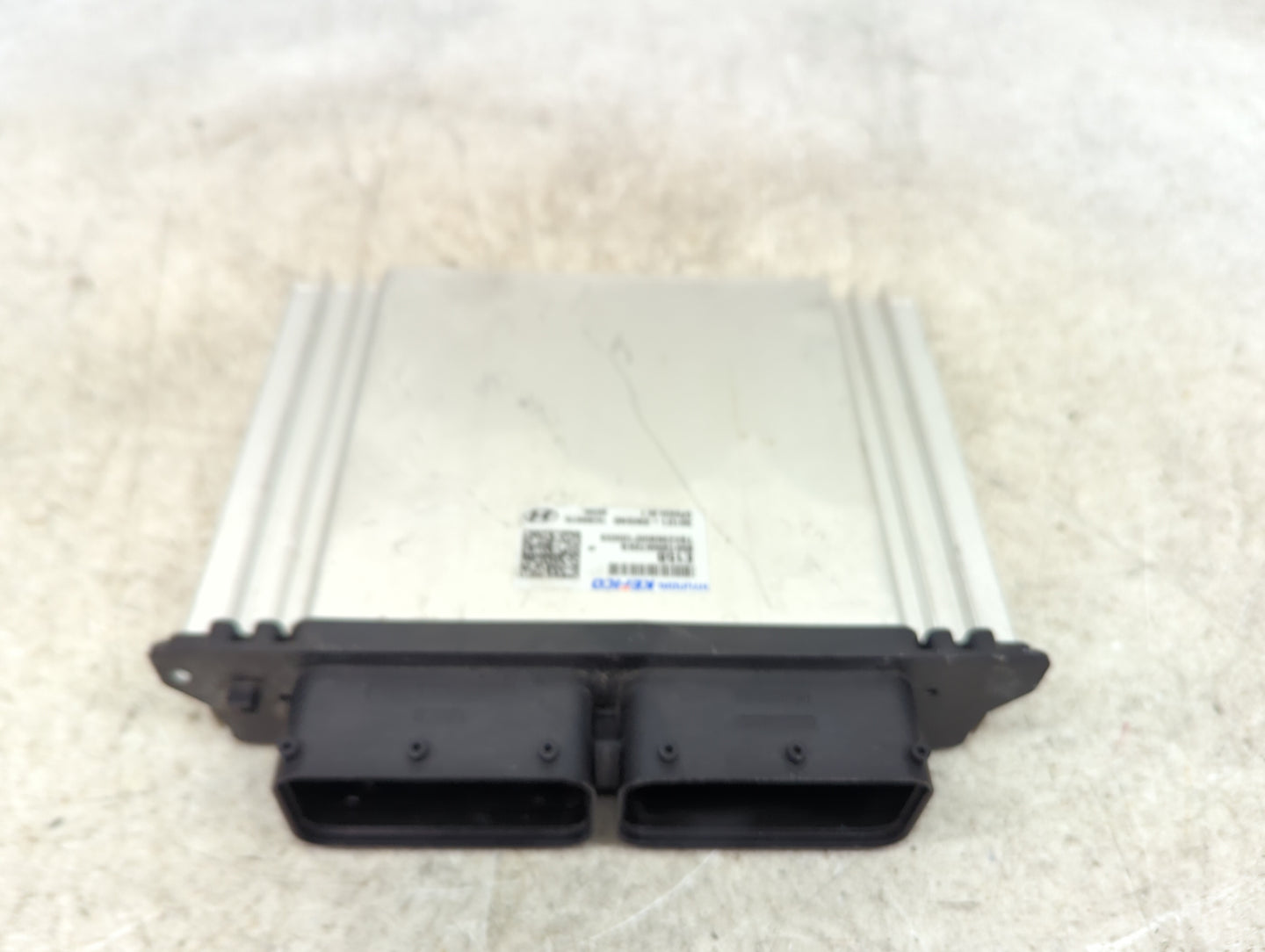2024 Hyundai Kona PCM Engine Control Computer ECU ECM PCU OEM P/N:39120-2M5N0 39121-2M5N0 Fits OEM Used Auto Parts - Oemused