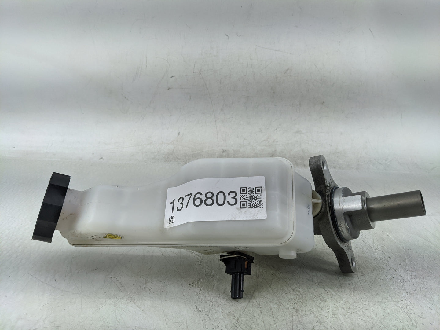 2020-2022 Hyundai Palisade Brake Master Cylinder - Oemusedautoparts1.com