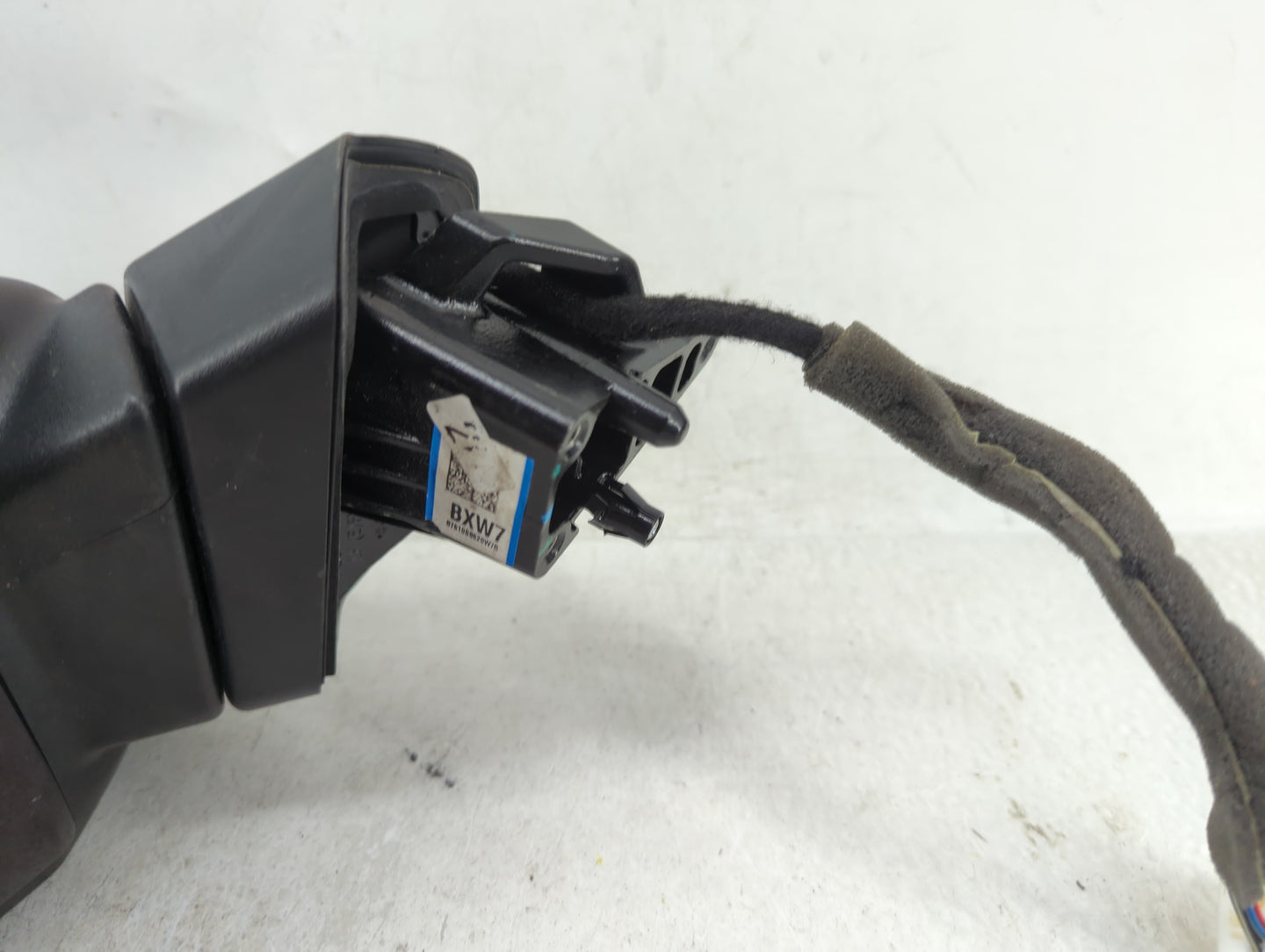 2024 Hyundai Palisade Driver Side View Mirror - Left Door Mirror OEM Used - Oemusedautoparts1.com