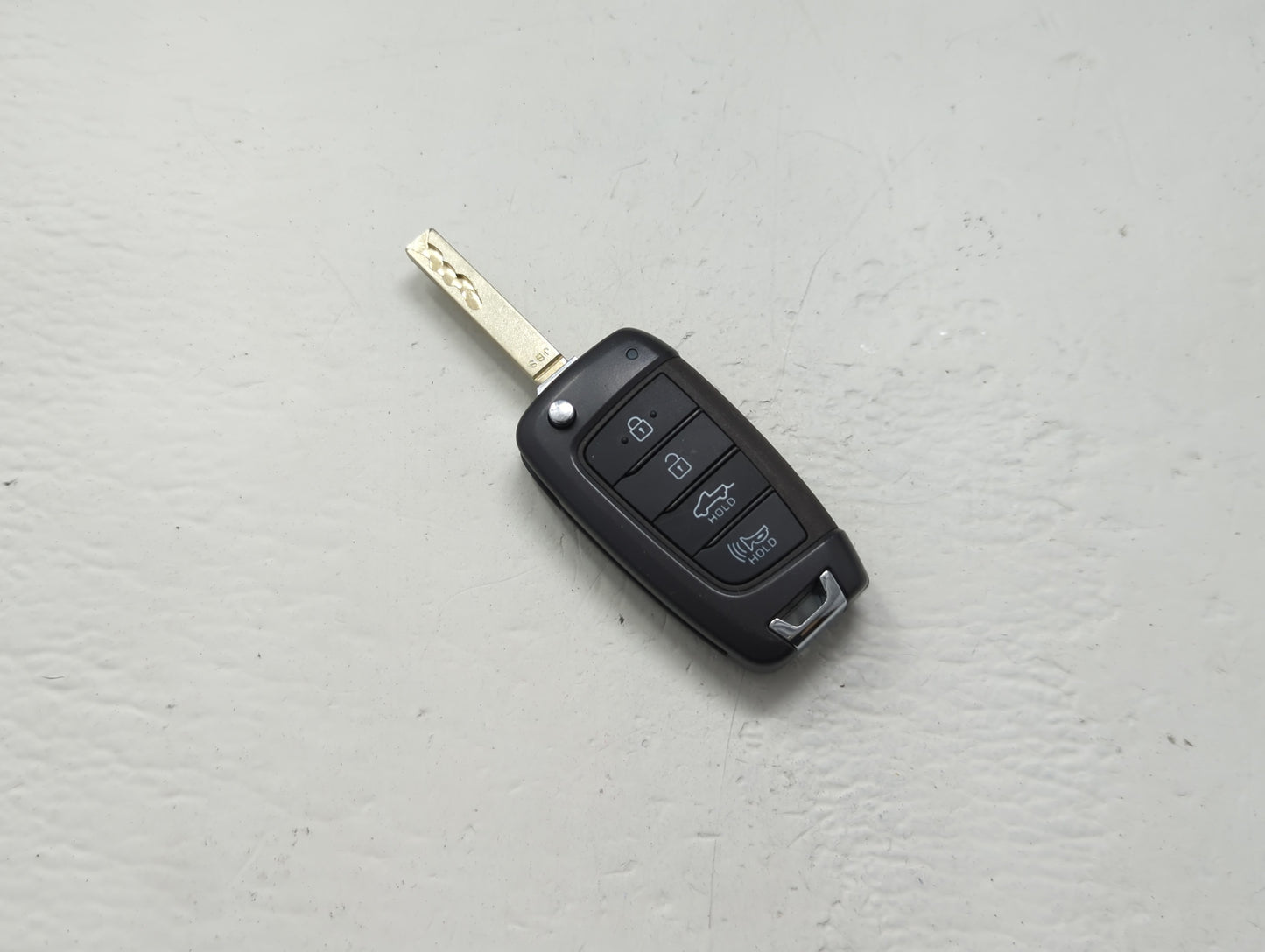 Hyundai Santa Cruz Keyless Entry Remote Fob TQ8-RKE-4F40 95430-K5010 4 buttons - Oemusedautoparts1.com