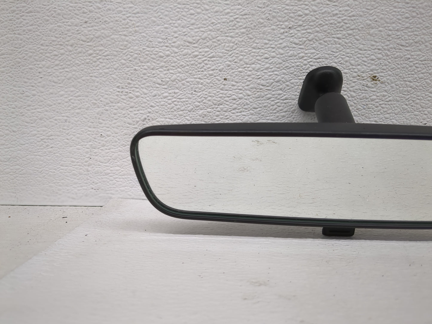 2024 Hyundai Santa Cruz Interior Rear View Mirror Replacement OEM P/N:E11048973 Fits Fits 2020 2021 2022 OEM Used Auto Parts