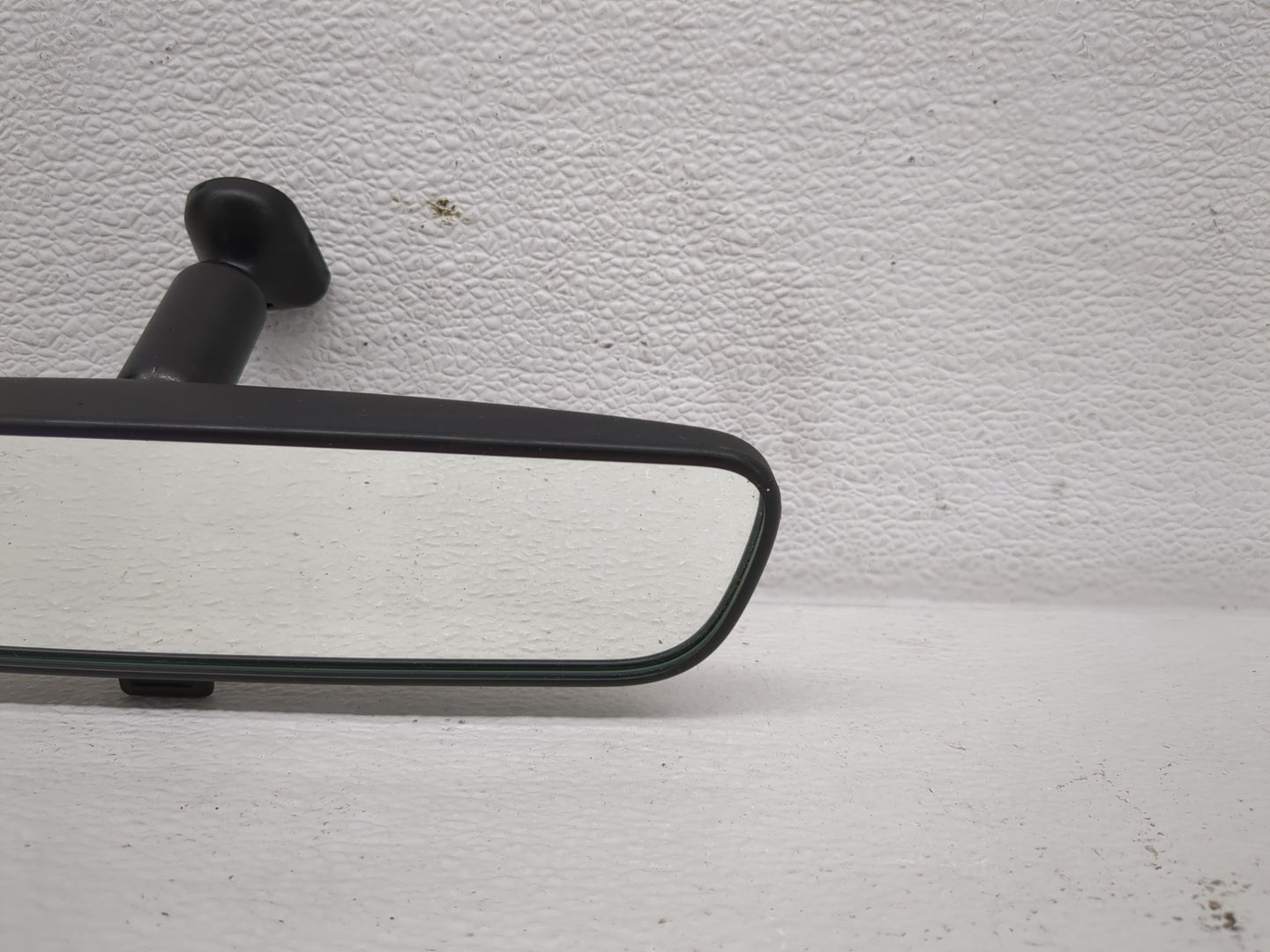2024 Hyundai Santa Cruz Interior Rear View Mirror Replacement OEM P/N:E11048973 Fits Fits 2020 2021 2022 OEM Used Auto Parts