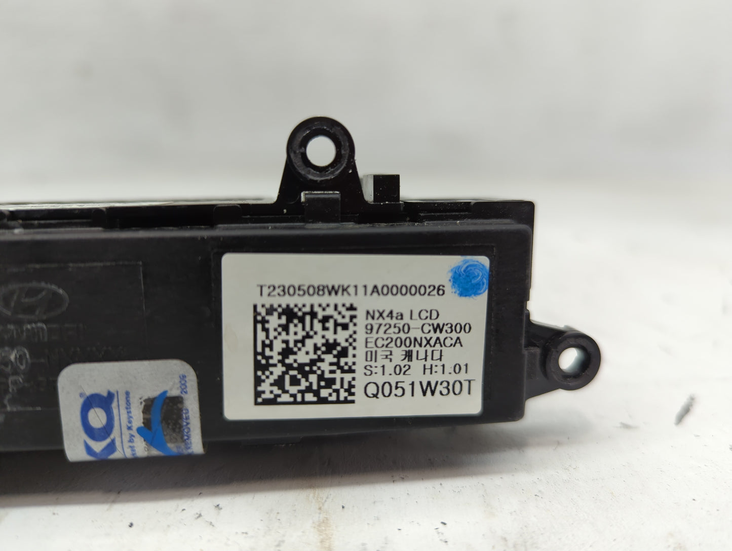 2024 Hyundai Santa Cruz Climate Control Module Temperature AC/Heater Replacement P/N:97250-CW300 Fits OEM Used Auto Parts - 