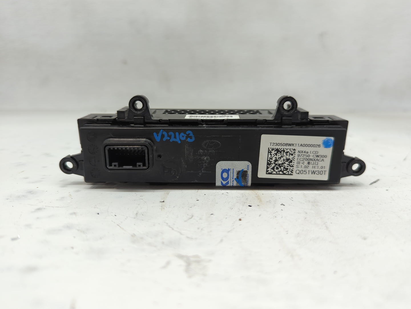 2024 Hyundai Santa Cruz Climate Control Module Temperature AC/Heater Replacement P/N:97250-CW300 Fits OEM Used Auto Parts - 