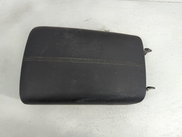 2024 Hyundai Santa Cruz Center Console Armrest Cover Lid Fits OEM Used Auto Parts - Oemusedautoparts1.com
