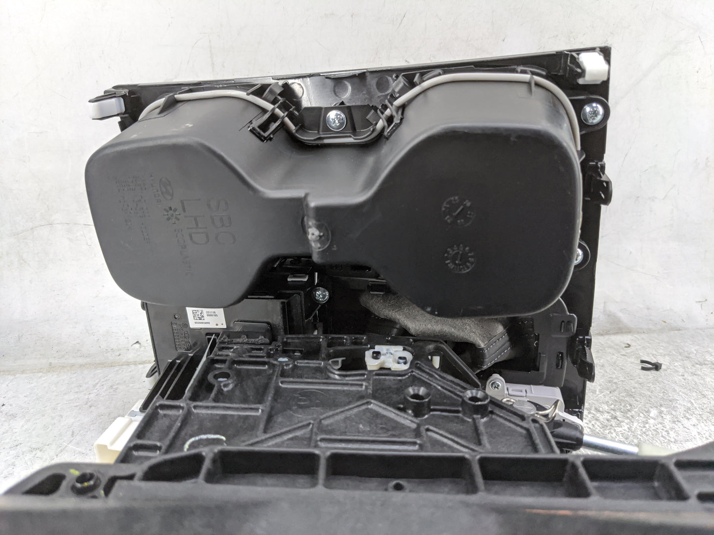 2024 Hyundai Santa Cruz Floor Console Assembly Shifter - Oemusedautoparts1.com