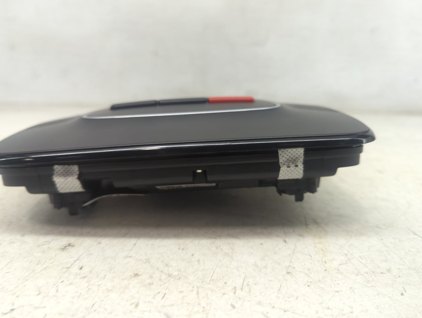 Hyundai Santa Cruz Overhead Roof Console Interior Dome Light Black - Oemusedautoparts1.com