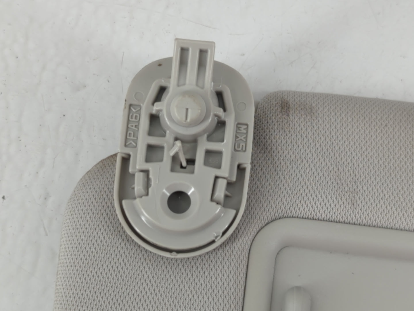 2024 Hyundai Santa Fe Sun Visor Shade Replacement Driver Left Mirror Fits OEM Used Auto Parts - Oemusedautoparts1.com
