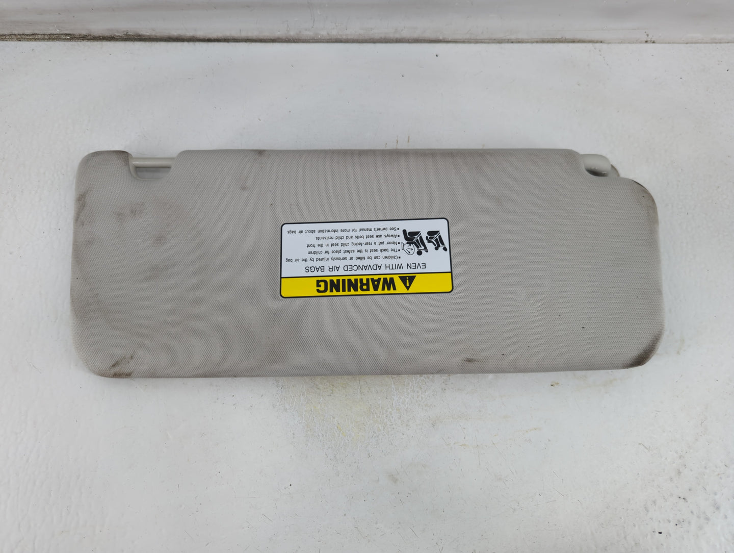 2024 Hyundai Santa Fe Sun Visor Shade Replacement Driver Left Mirror Fits OEM Used Auto Parts - Oemusedautoparts1.com