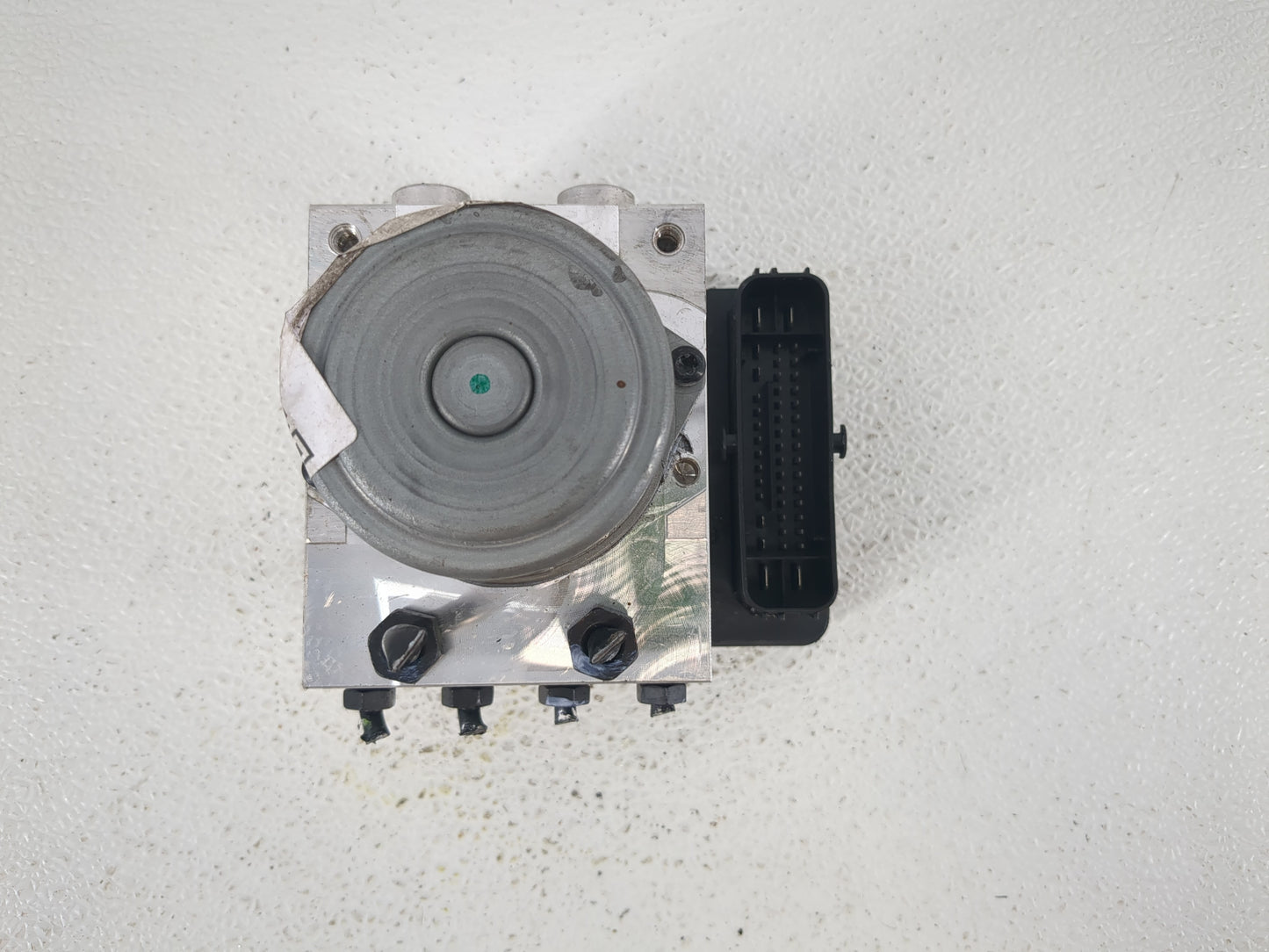 2024 Hyundai Santa Fe ABS Pump Control Module Replacement P/N:58900-R6400 Fits OEM Used Auto Parts - Oemusedautoparts1.com