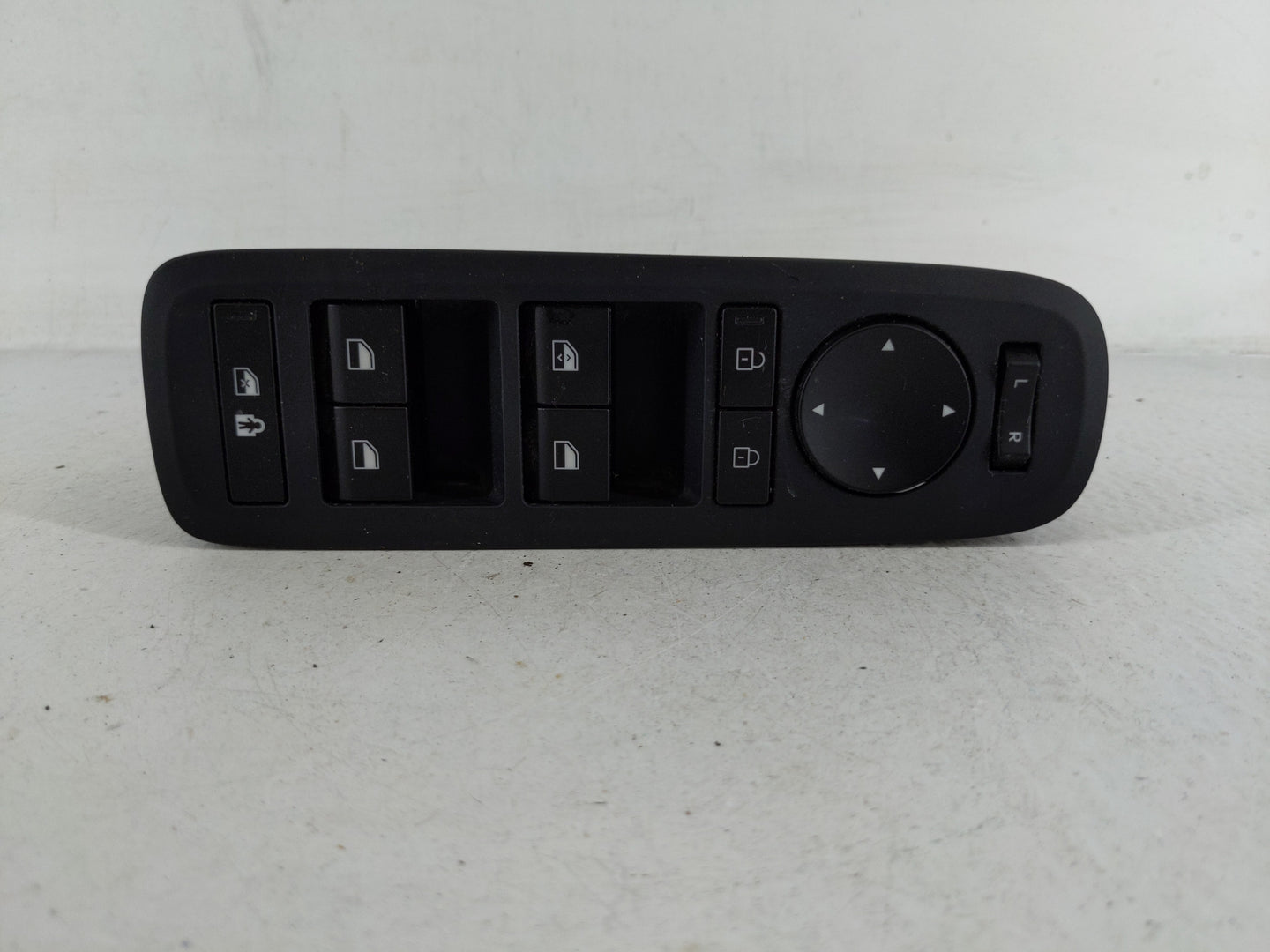 2024 Hyundai Santa Fe Master Power Window Switch Replacement Driver Side Left P/N:93572R6000NNB Fits OEM Used Auto Parts - O