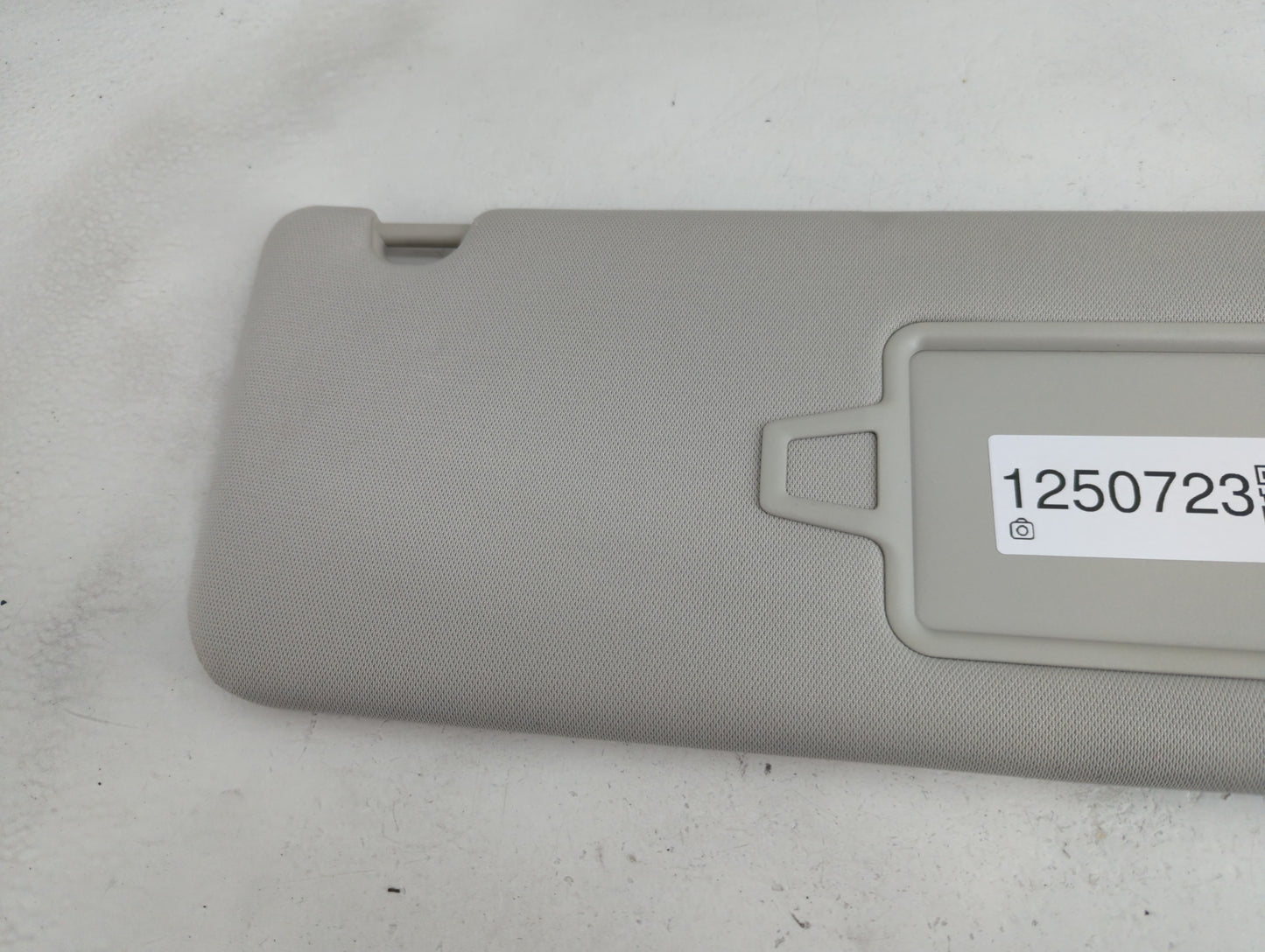 2024 Hyundai Santa Fe Sun Visor Shade Replacement Passenger Right Mirror Fits OEM Used Auto Parts - Oemusedautoparts1.com
