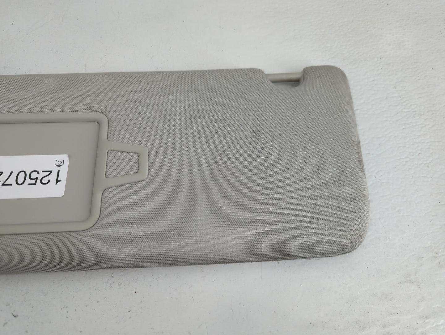 2024 Hyundai Santa Fe Sun Visor Shade Replacement Driver Left Mirror Fits OEM Used Auto Parts - Oemusedautoparts1.com