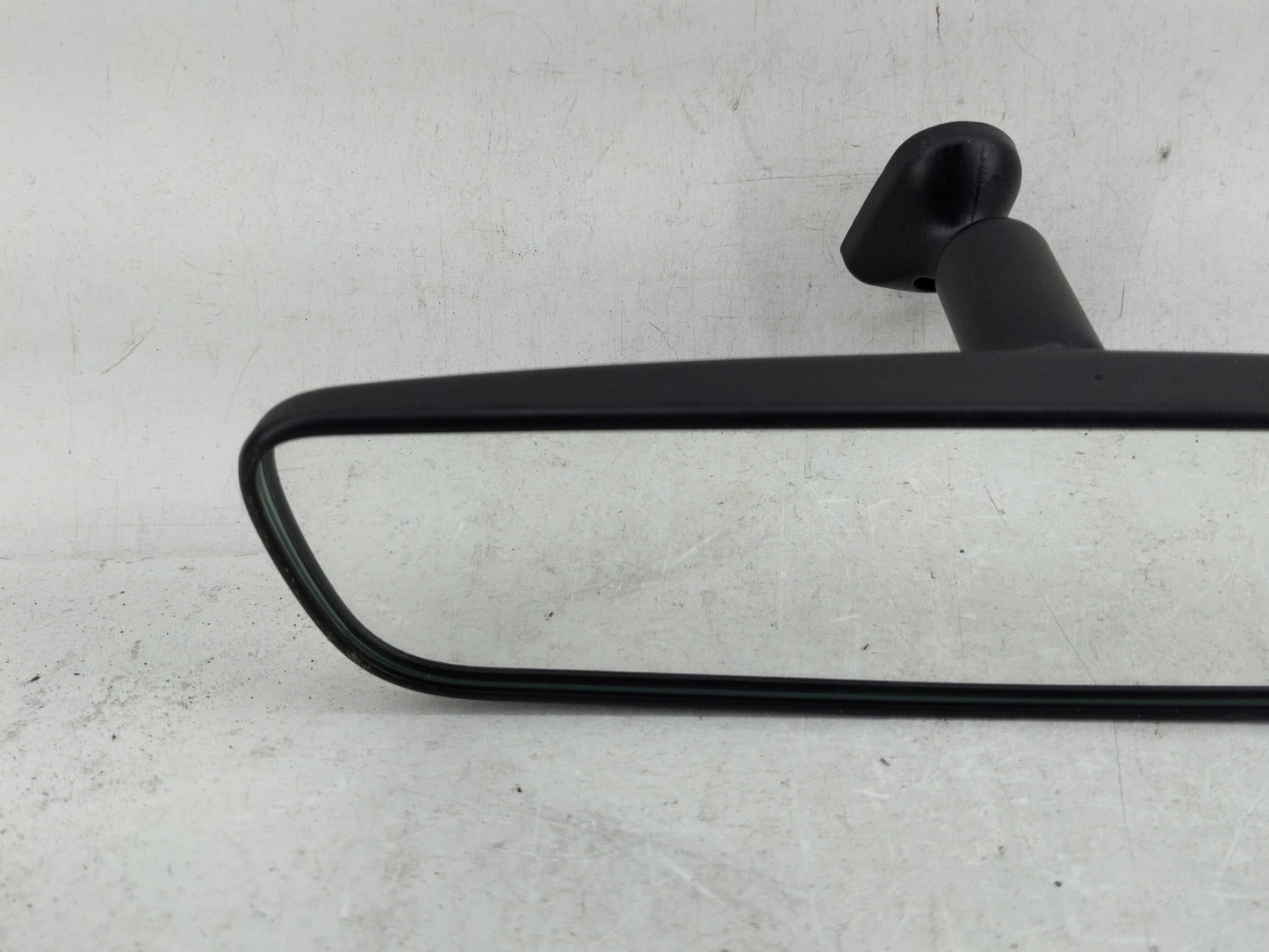 2021 Hyundai Santa Fe Interior Rear View Mirror Replacement OEM P/N:E11048973 Fits Fits 2020 2022 OEM Used Auto Parts - Oemu