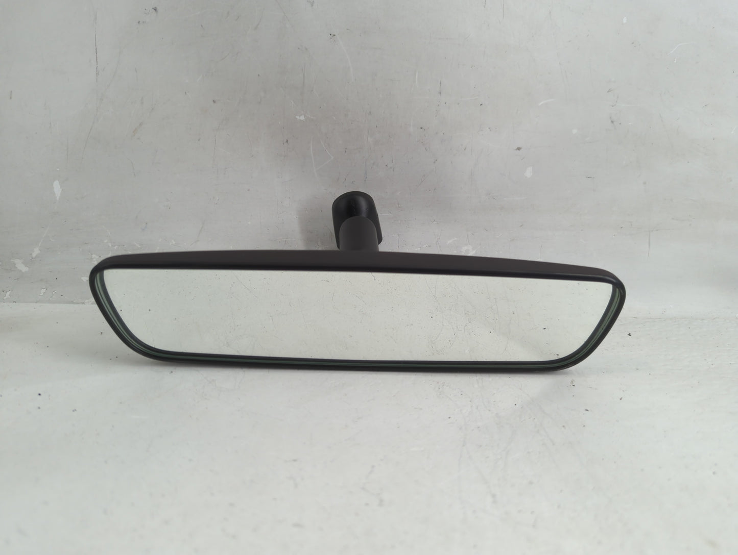 2021 Hyundai Santa Fe Interior Rear View Mirror Replacement OEM P/N:E11048973 Fits Fits 2020 2022 OEM Used Auto Parts - Oemu