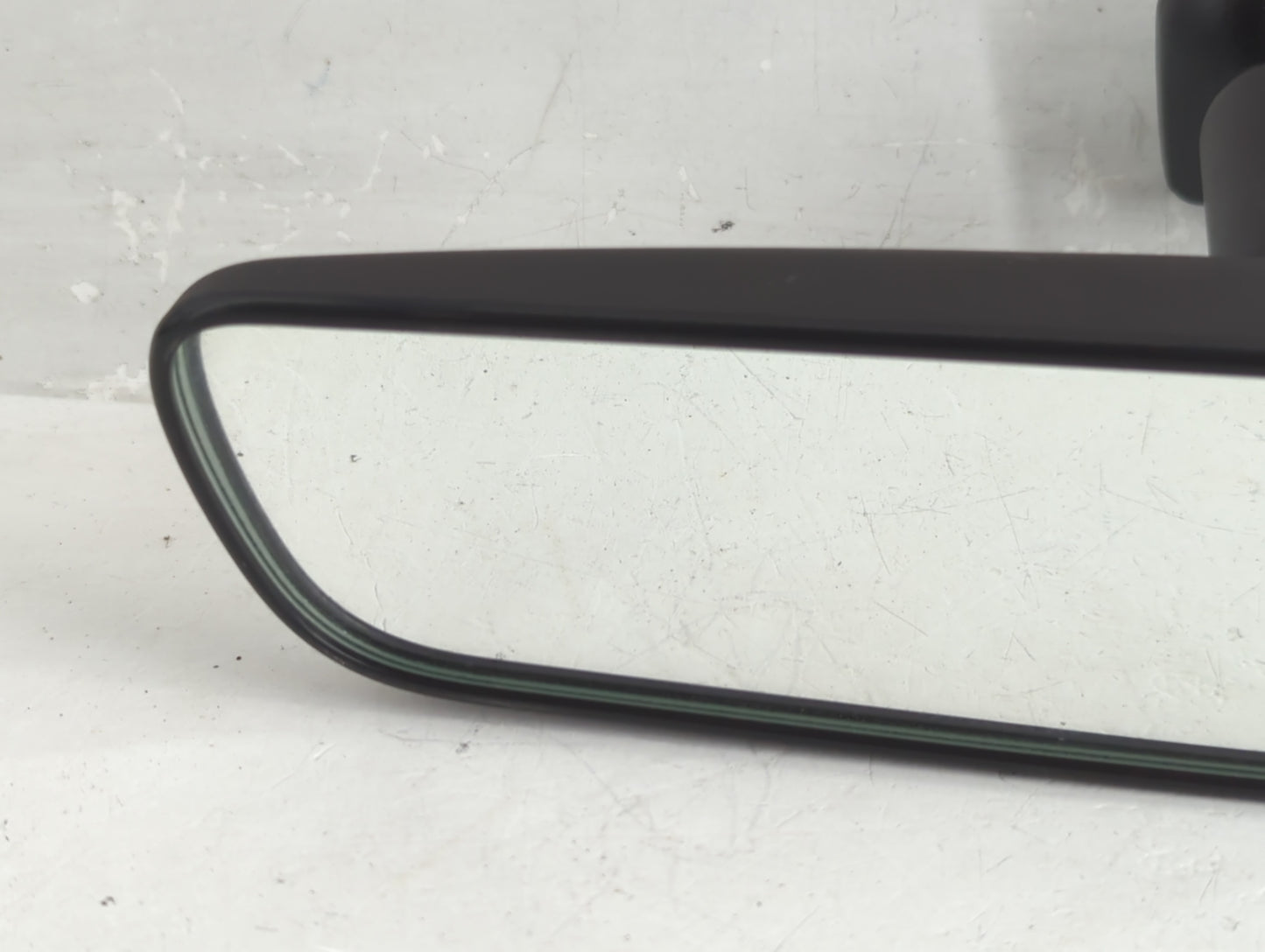 2021 Hyundai Santa Fe Interior Rear View Mirror Replacement OEM P/N:E11048973 Fits Fits 2020 2022 OEM Used Auto Parts - Oemu