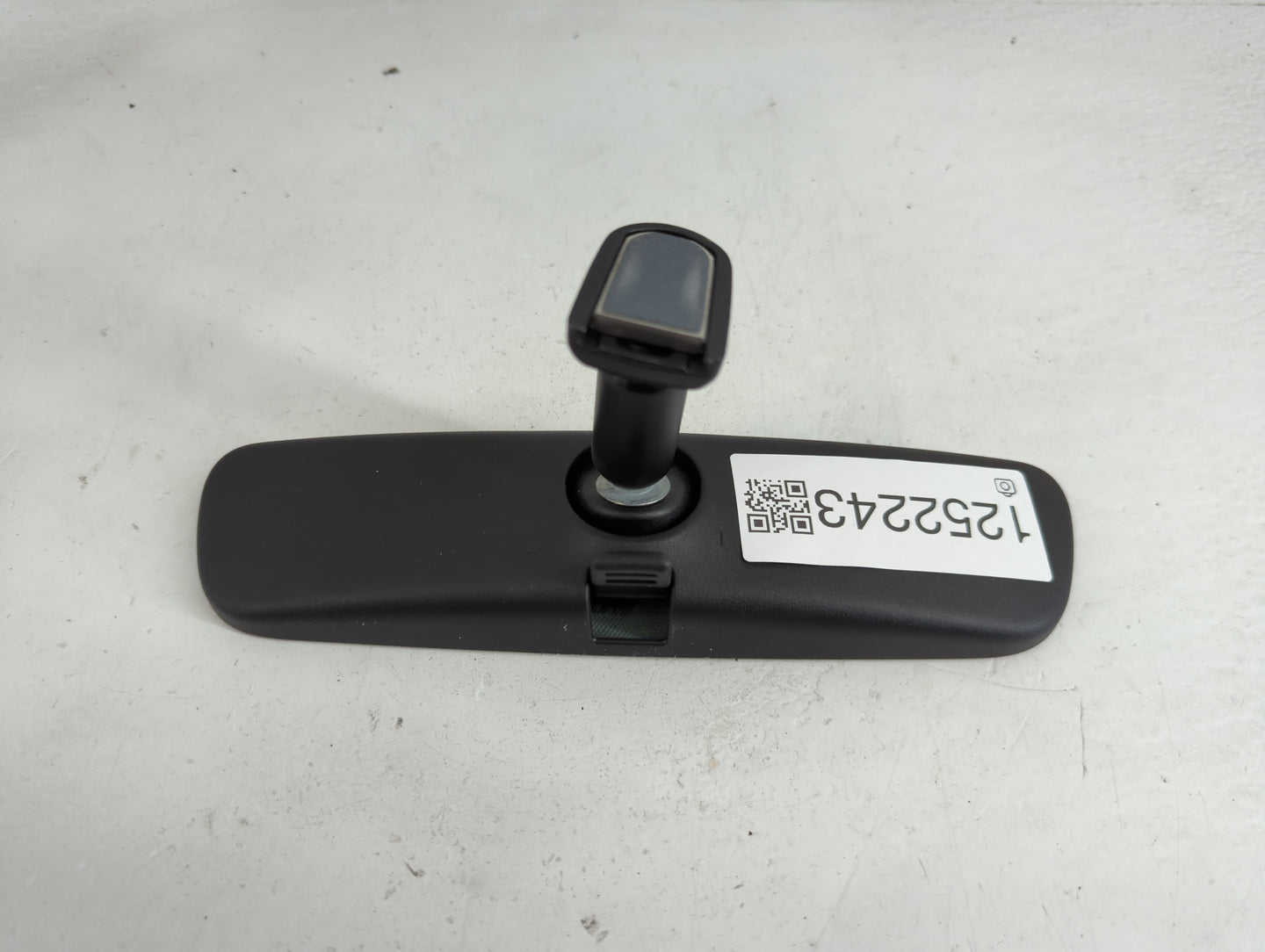 2021 Hyundai Santa Fe Interior Rear View Mirror Replacement OEM P/N:E11048973 Fits Fits 2020 2022 OEM Used Auto Parts - Oemu