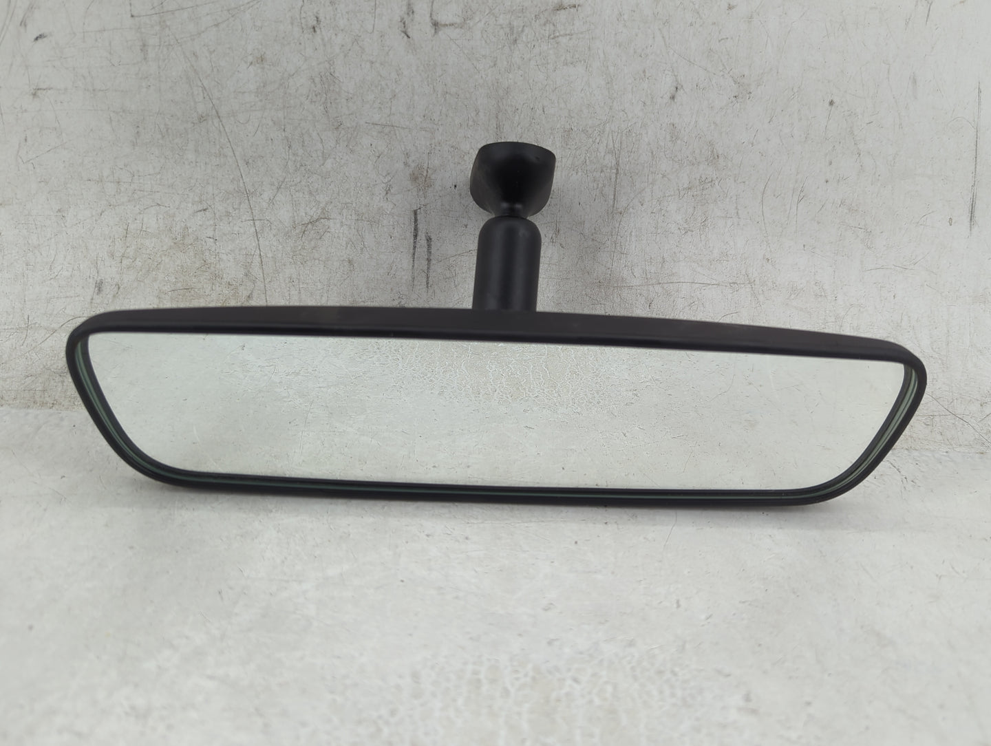 2021 Hyundai Santa Fe Interior Rear View Mirror Replacement OEM P/N:E11048973 Fits Fits 2020 2022 OEM Used Auto Parts - Oemu