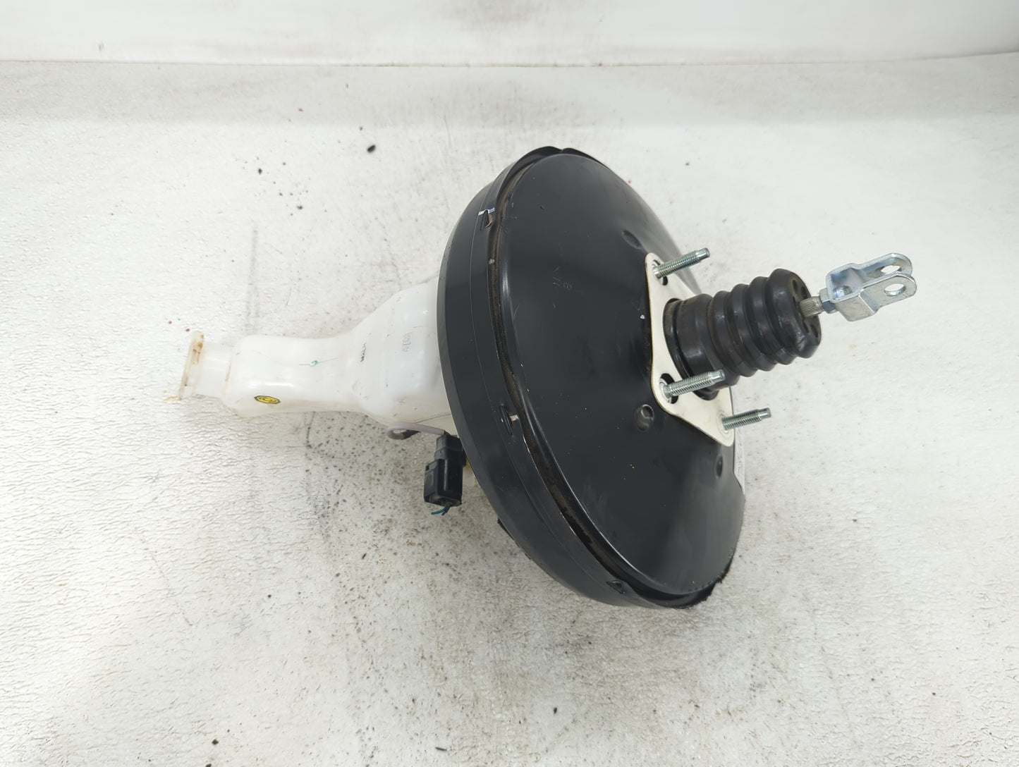 Hyundai Santa Fe Power Brake Booster Oem 1423422 - Oemusedautoparts1.com