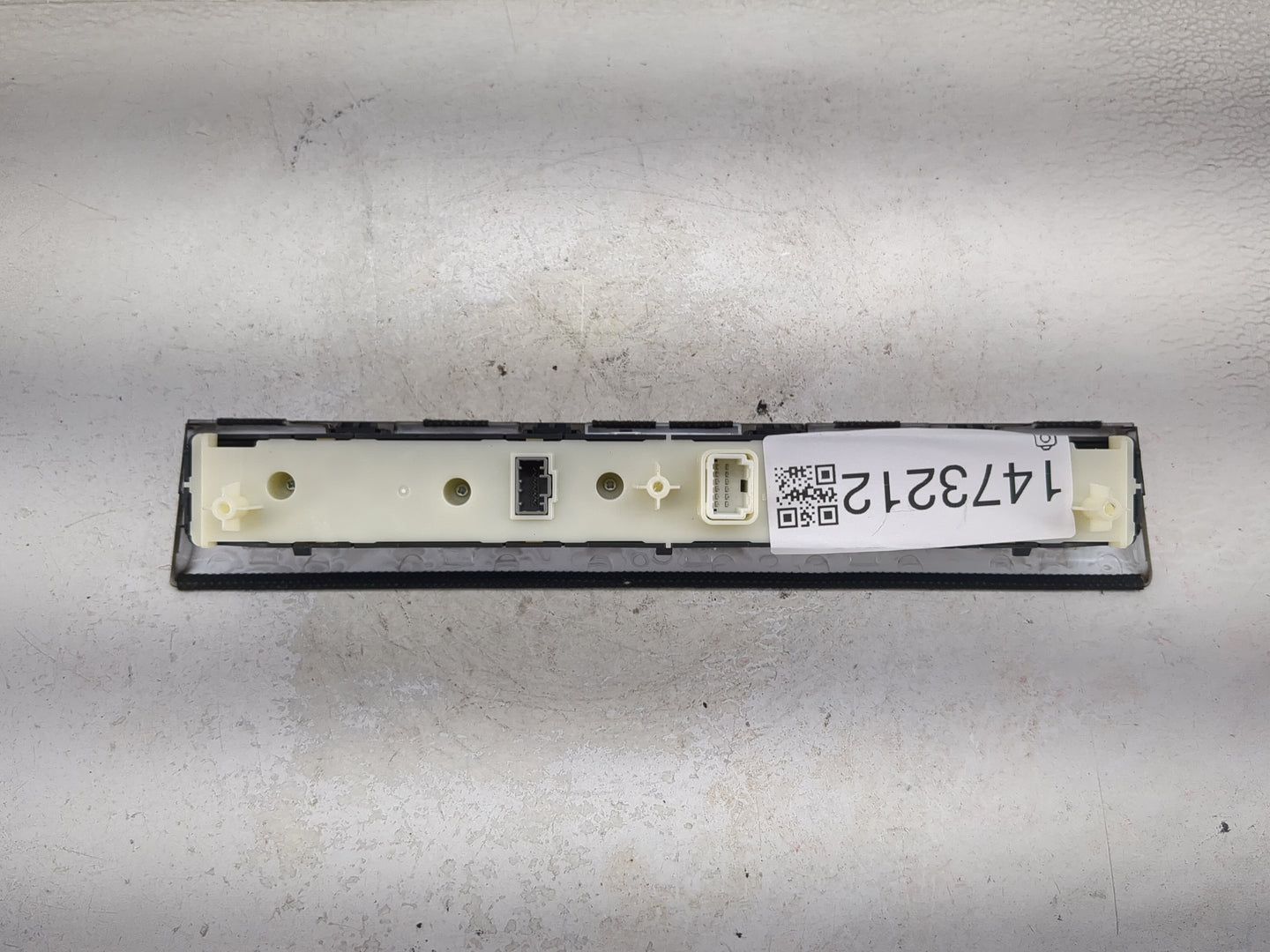 2024 Hyundai Santa Fe Radio Control Panel - Oemusedautoparts1.com