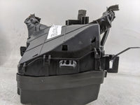 2024 Hyundai Santa Fe Fusebox Fuse Box Panel Relay Module P/N:91200R0110MB Fits OEM Used Auto Parts - Oemusedautoparts1.com