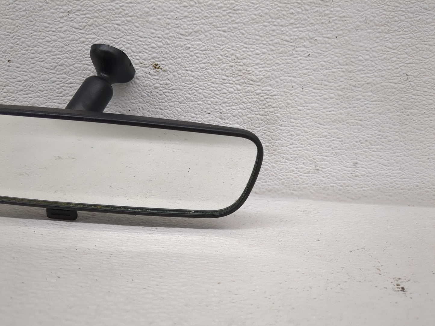 2020-2022 Hyundai Sonata Interior Rear View Mirror Replacement OEM P/N:E11048973 Fits Fits 2020 2021 2022 OEM Used Auto Part