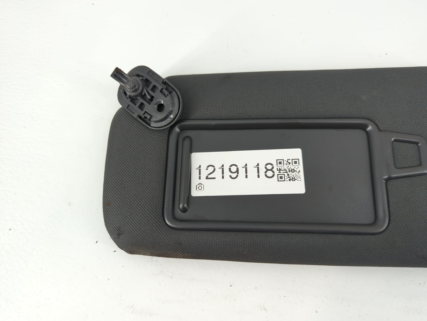 2024 Hyundai Sonata Sun Visor Shade Replacement Driver Left Mirror Fits OEM Used Auto Parts - Oemusedautoparts1.com