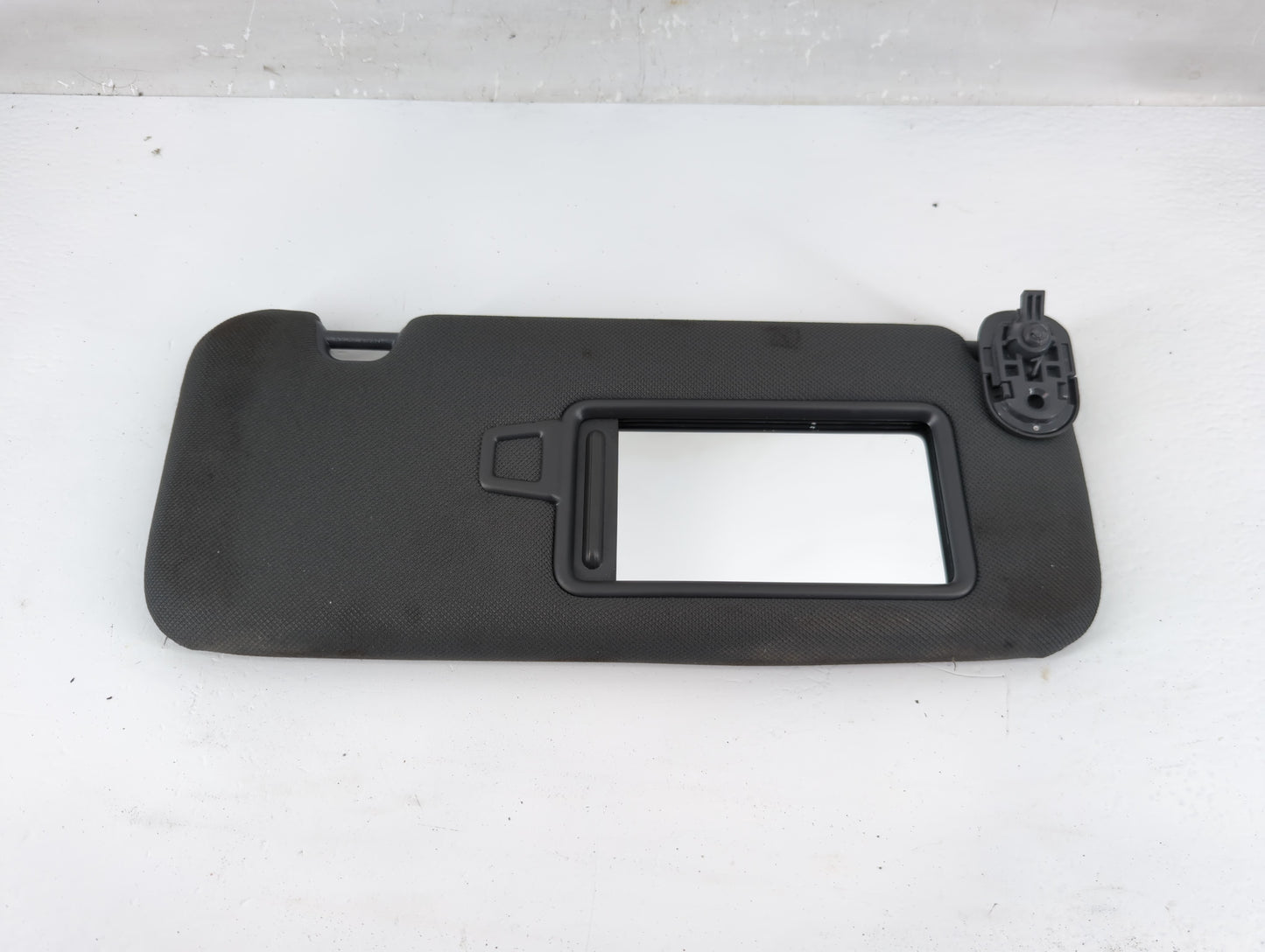2024 Hyundai Sonata Sun Visor Shade Replacement Passenger Right Mirror Fits OEM Used Auto Parts - Oemusedautoparts1.com