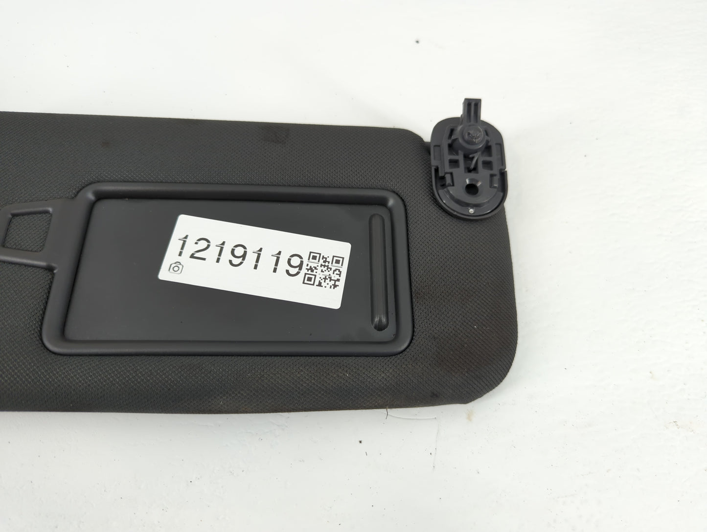 2024 Hyundai Sonata Sun Visor Shade Replacement Passenger Right Mirror Fits OEM Used Auto Parts - Oemusedautoparts1.com