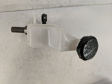 2024 Hyundai Sonata Brake Master Cylinder