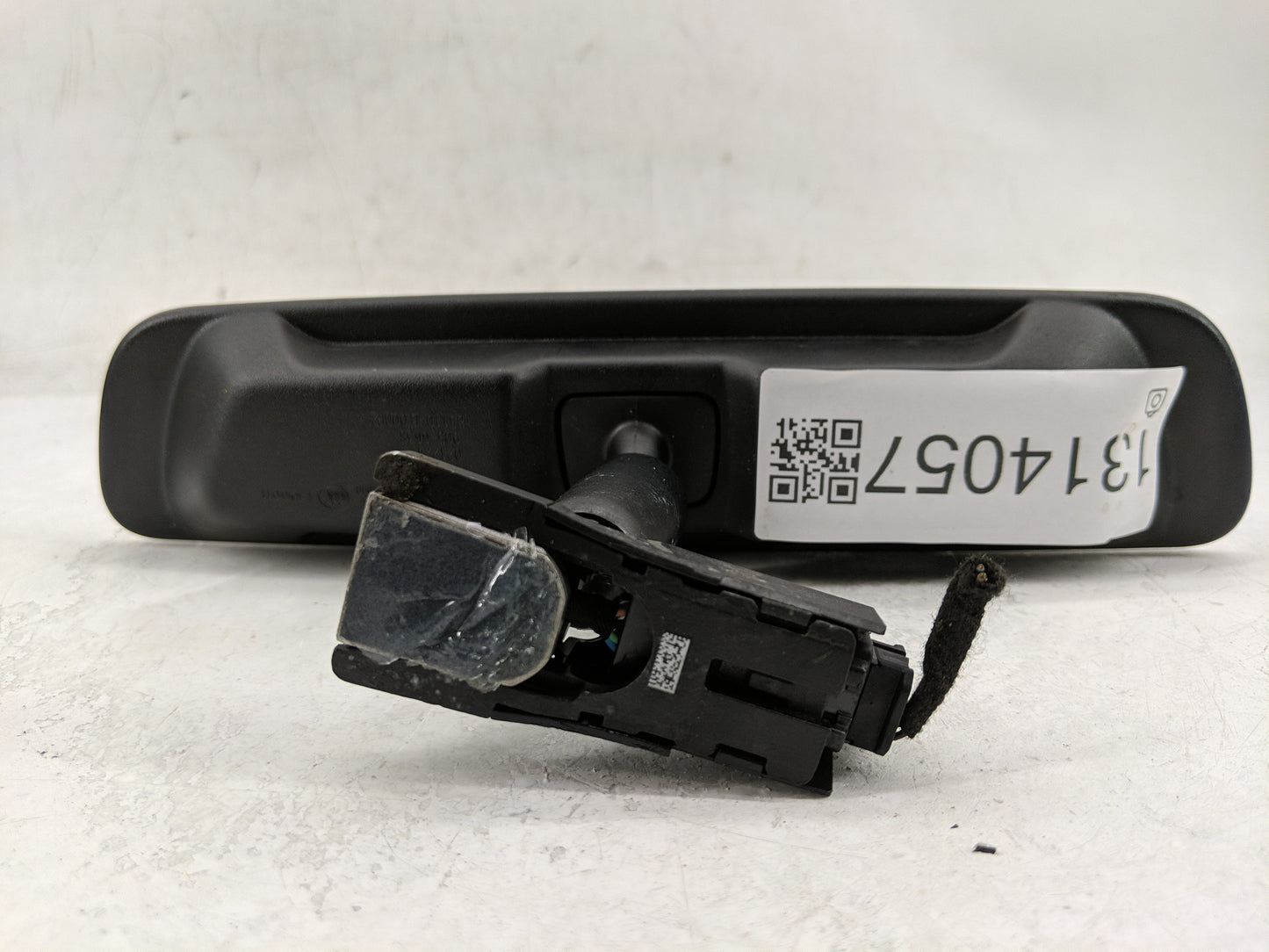 2024 Hyundai Sonata Interior Rear View Mirror Replacement OEM P/N:E11049096 Fits OEM Used Auto Parts - Oemusedautoparts1.com