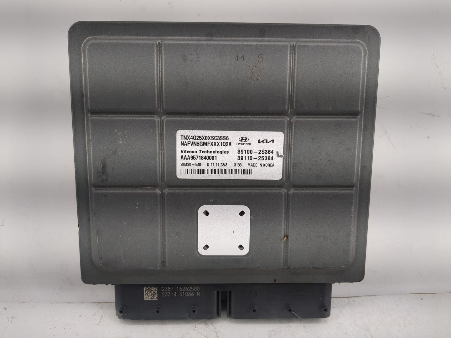 2024 Hyundai Tucson PCM Engine Control Computer ECU ECM PCU OEM P/N:39110-2S364 39100-2S364 Fits OEM Used Auto Parts - Oemus