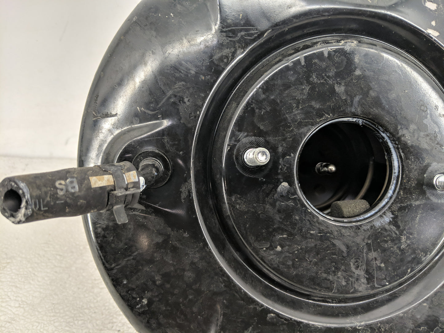 2022-2022 Hyundai Tucson Power Brake Booster Oem 1290050 - Oemusedautoparts1.com
