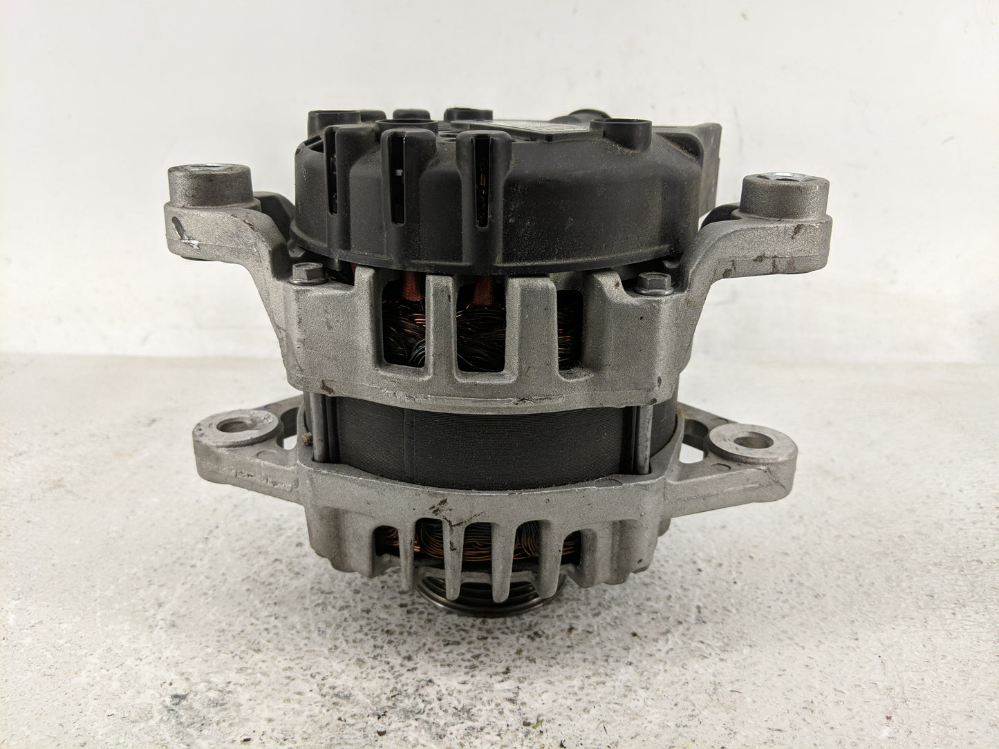 2022 Hyundai Tucson Alternator Replacement Generator Charging Assembly Engine OEM P/N:2723062 37300-2SGD1 Fits Fits 2020 202