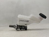 2022-2022 Hyundai Tucson Brake Master Cylinder 1302539 - Oemusedautoparts1.com