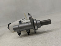 2022-2022 Hyundai Tucson Brake Master Cylinder 1302539 - Oemusedautoparts1.com