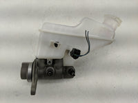 2022-2022 Hyundai Tucson Brake Master Cylinder 1312773 - Oemusedautoparts1.com