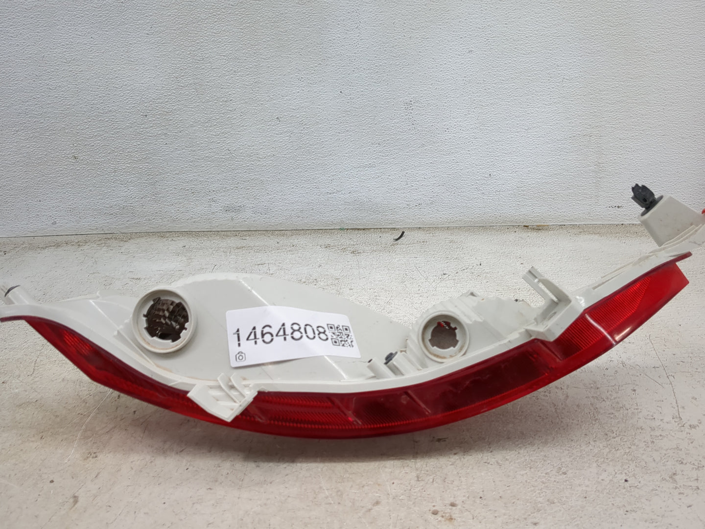 2024 Hyundai Tucson Passenger Right Side Deck Lid Mounted Tail Light - Oemusedautoparts1.com