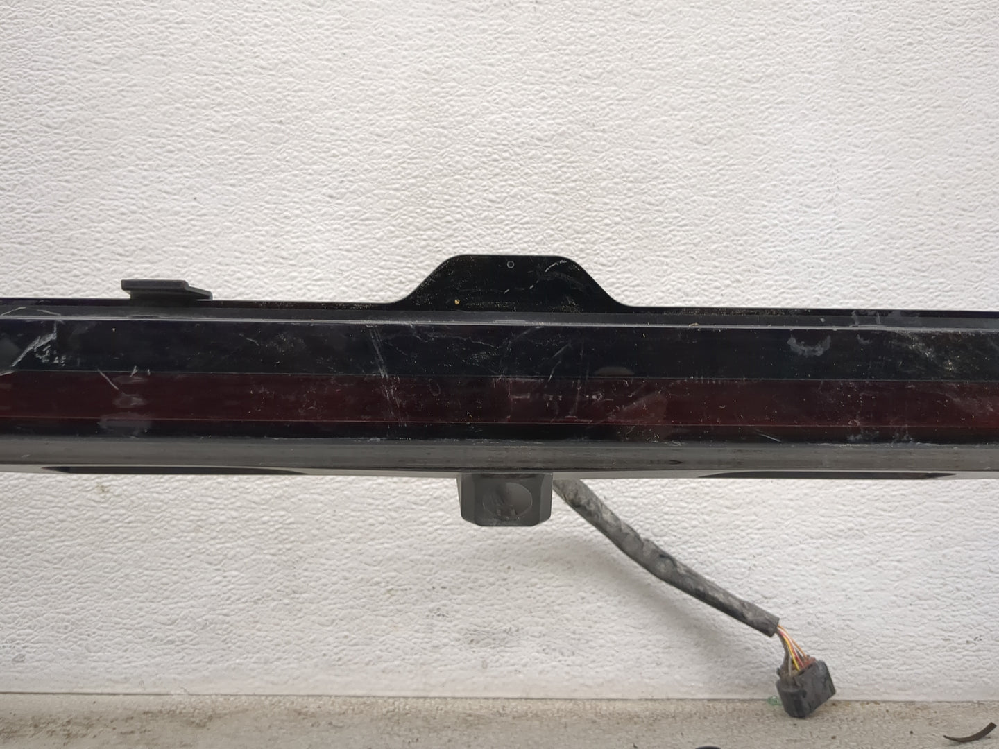 2024 Hyundai Tucson Rear Center Lid Brake Light Tail Light Fits OEM Used Auto Parts - Oemusedautoparts1.com